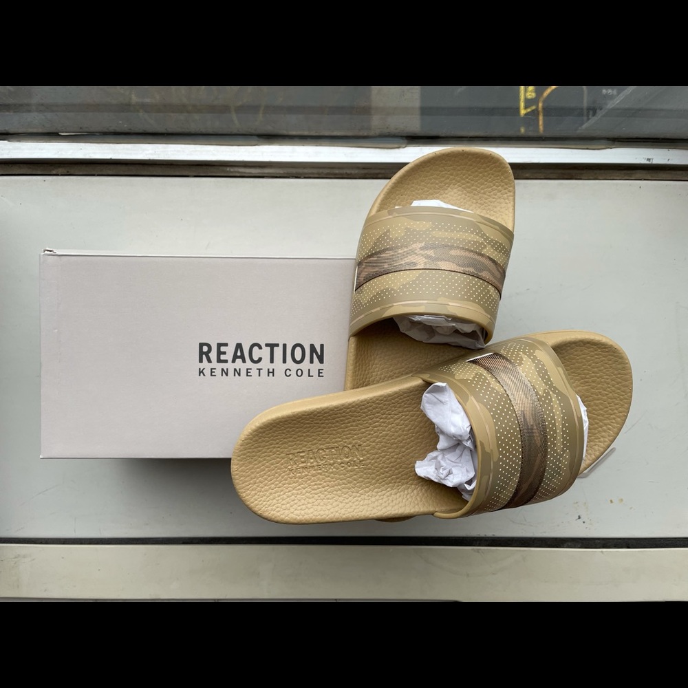 Kenneth Cole Reaction Slides
